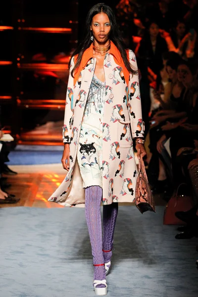 Look 36